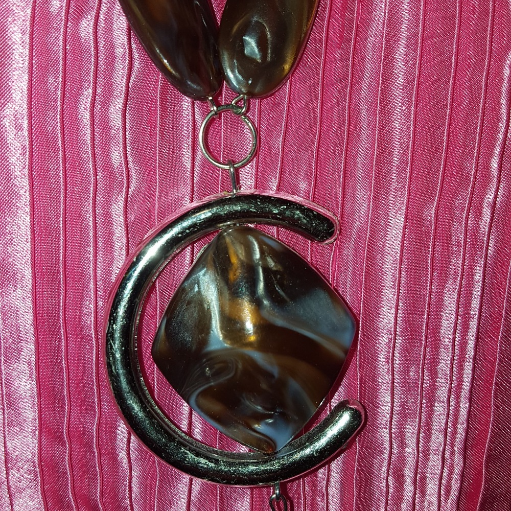 necklace - Picture 2 of 2